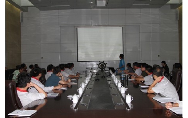 清华大学化工系学生到我公司实习