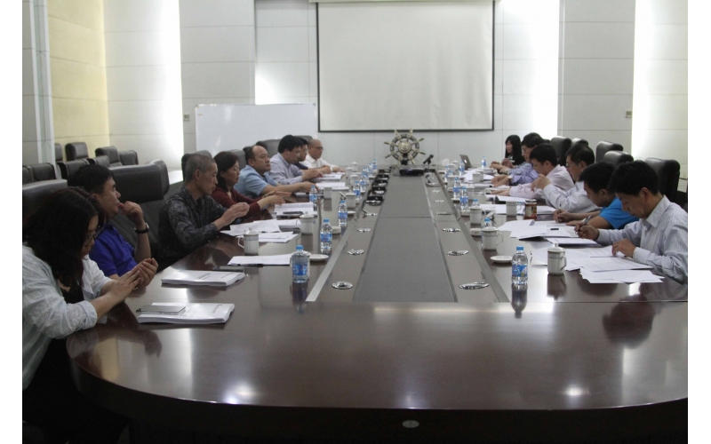 公司召开2014年度股东大会